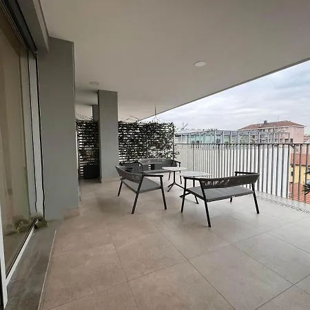 Luxury With Panoramic Terrace And Skyline View * Milaan
