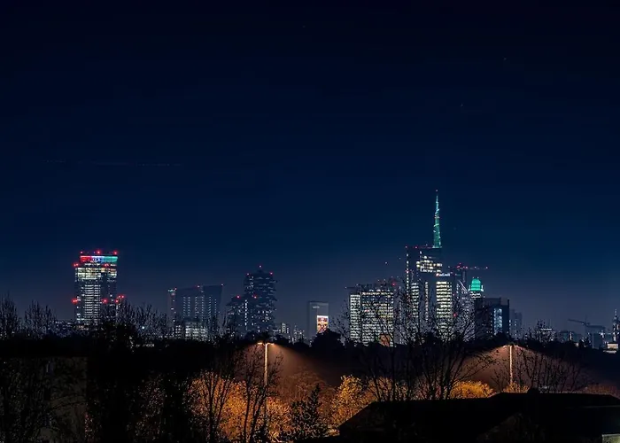 Lägenhet Luxury With Panoramic Terrace And Skyline View